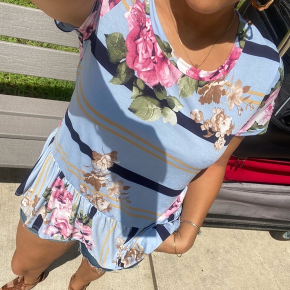 BLUE FLORAL + stripe PRINT ROUND peplum tunic top, CUTE! New - Picture 5 of 7